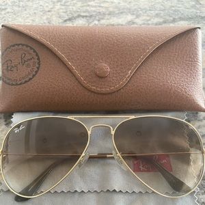 Ray ban aviators